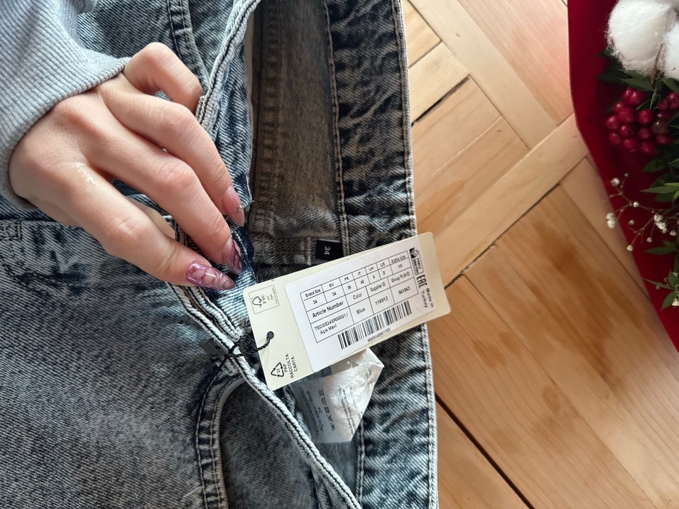 Buz mavisi şort etiketli - Görsel 4