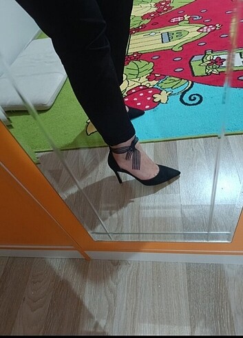 38 Beden siyah Renk Bağlamalı şık stiletto 