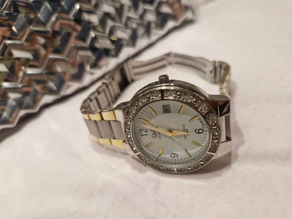 Q&Q Quartz Bayan Kol Saati  Çelik Kordon - Görsel 5