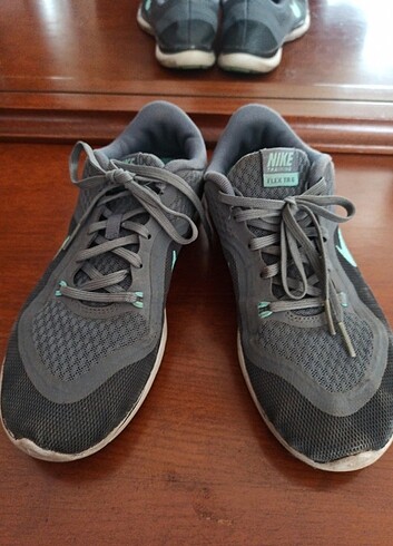 Nike Nike spor ayakkabı orijinal