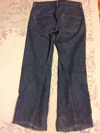 Levis engineered jeans | Gardrops