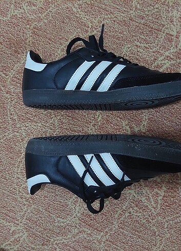 39 Beden Adidas Samba siyah ayakkabı 