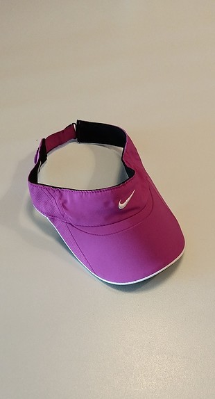 Nike şapka 