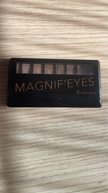 Rimmel london magnıf?eyes far paleti