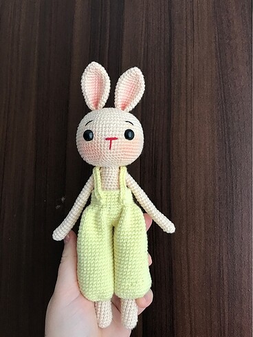 Beden Renk Amigurumi Tavşan