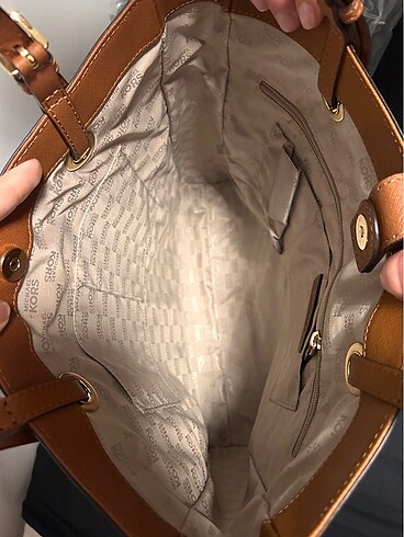  Beden Michael Kors çanta