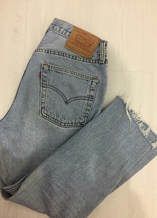 Levis pantolon