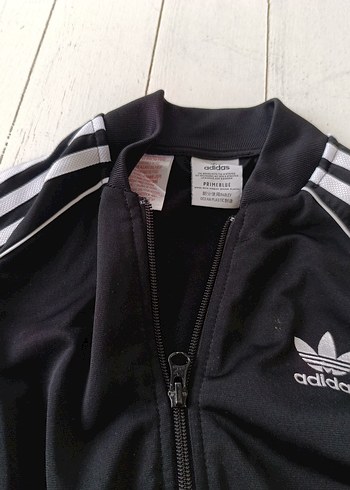 Adidas siyah Fermuarlı Yüksek Yakalı Ceket