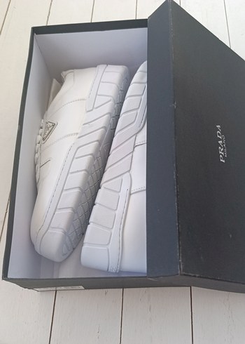 43 Beden beyaz Renk Beyaz Prada Erkek Ayakkabı