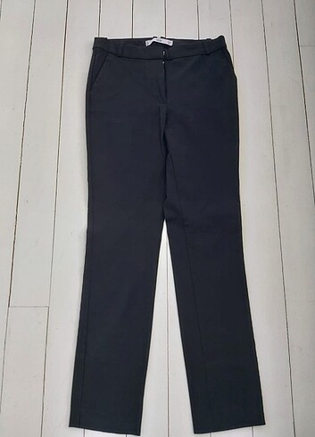 Siyah Cigaret Kesim Pantolon - Görsel 2