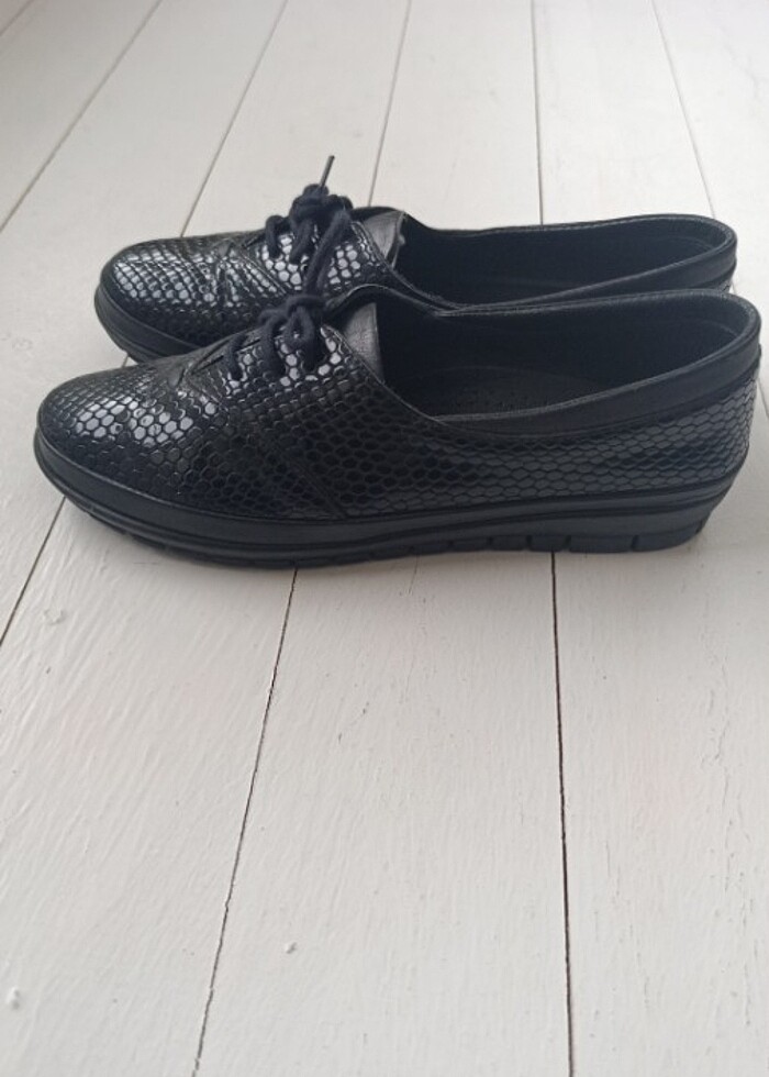 Hakiki Deri Siyah Günlük Ayakkabı ? Yeşil Marka (37 Numara) - Görsel 2