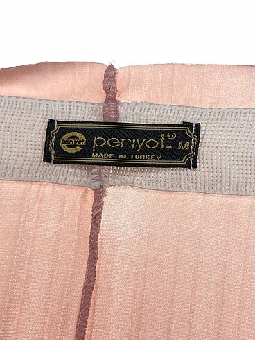 m Beden pembe Renk PreLoved Uzun Etek %70 İndirimli.