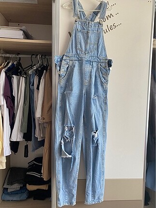 xs Beden mavi Renk BERSHKA YIRTIK TULUM