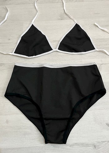 Siyah Bikini Takımı - Görsel 3