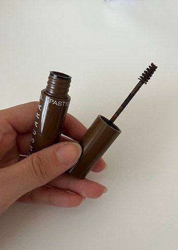 Pastel Kaş Maskarası - Görsel 2