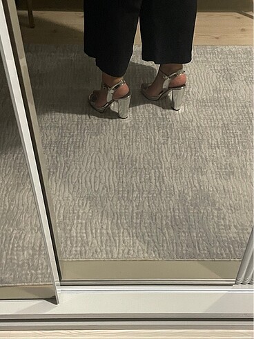 Topuklu ayakkabı - Görsel 5