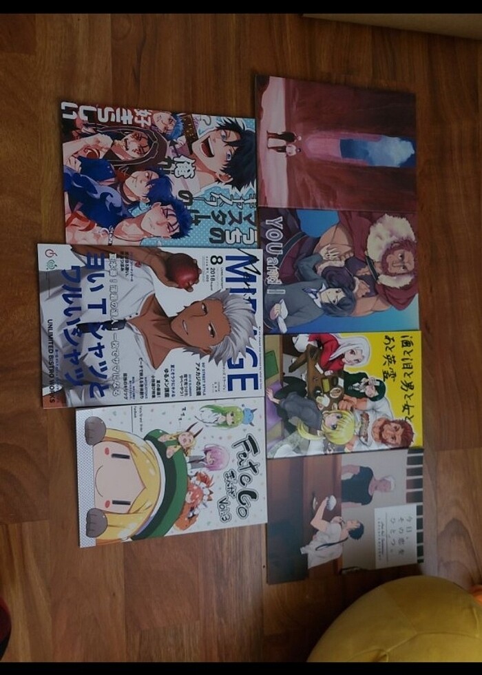 Fate serisi Japonca dergi yaoi anime  - Görsel 3