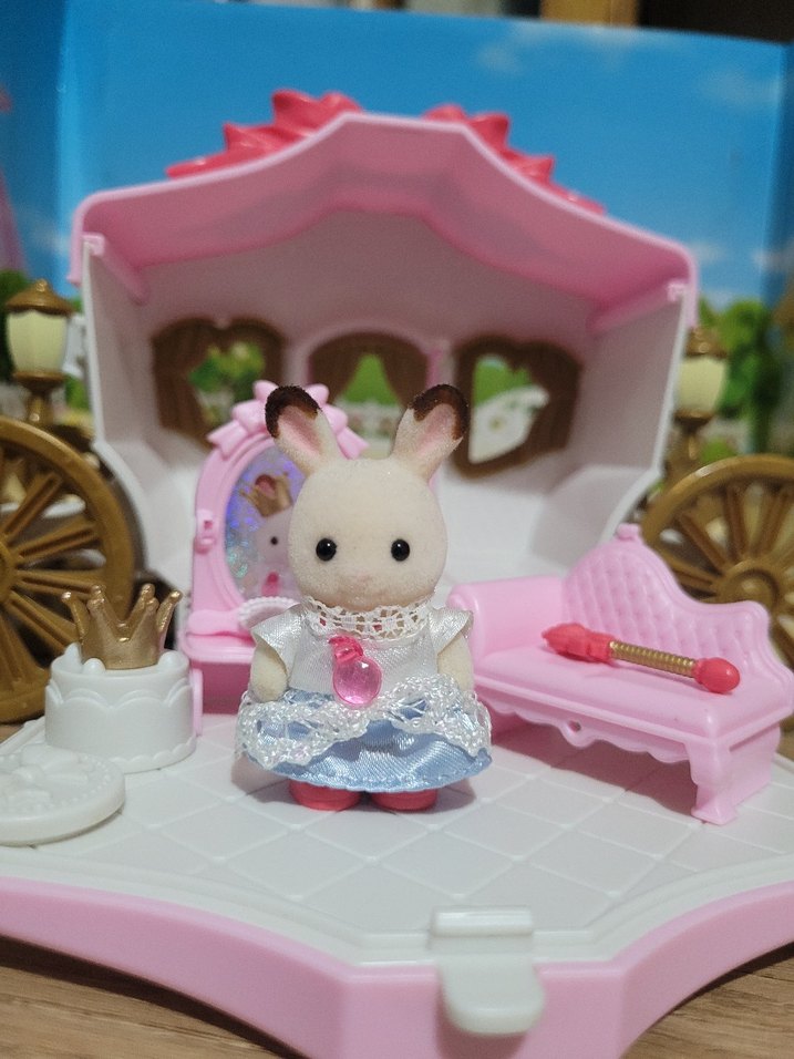Sylvanian Families Kraliyet Arabası - Görsel 5