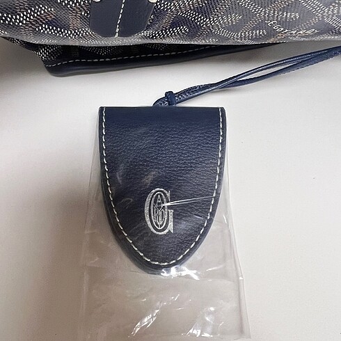  Beden lacivert Renk Maison Goyard