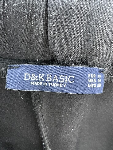 m Beden siyah Renk Vintage Love Düz Kesim %70 İndirimli.