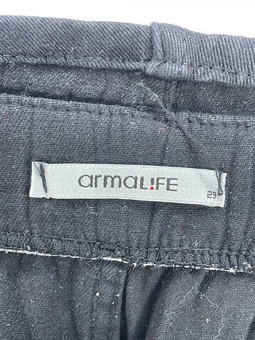 29 Beden siyah Renk Armalife Jean / Kot %70 İndirimli.