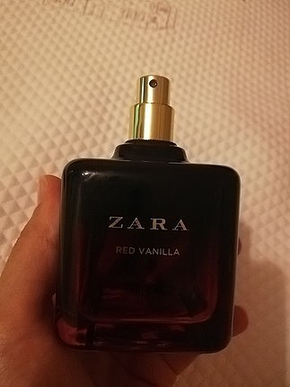 Zara Red Vanilla Parfüm 