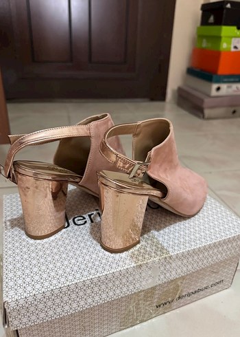 Süet topuklu ayakkabı - Görsel 2