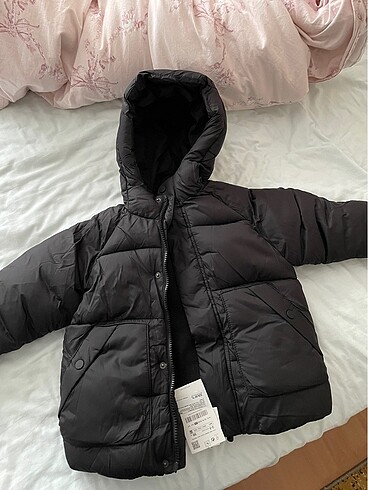Zara mont