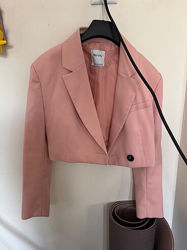 bershka kısa blazer