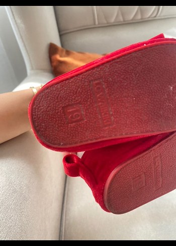 Kız Çocuk Kırmızı Kadife Babet - Görsel 3