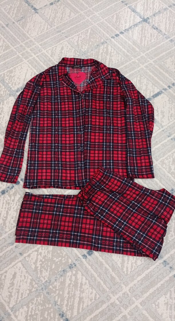 Kırmızı Ekose Desenli Düğmeli Kadın pijam - Görsel 2