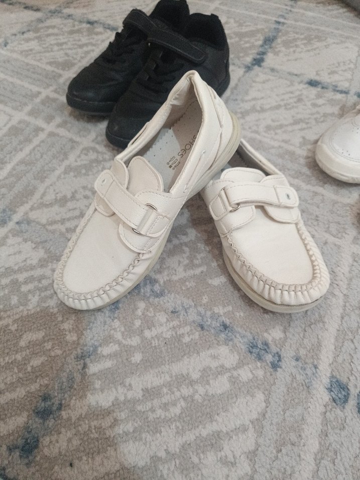 Beyaz Erkek Çocuk Cırt Cırtlı Spor Ayakkabı Decathlon marka - Görsel 4