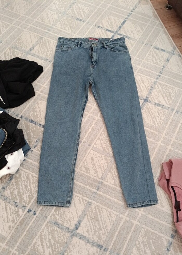 Alındı paçsı orjinal yapıldı  yıkandı ama giyilmedi istenirse aç - Görsel 2