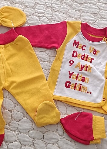 Sıfır etiketli Bebek zıbın Galatasaray takım - Görsel 3