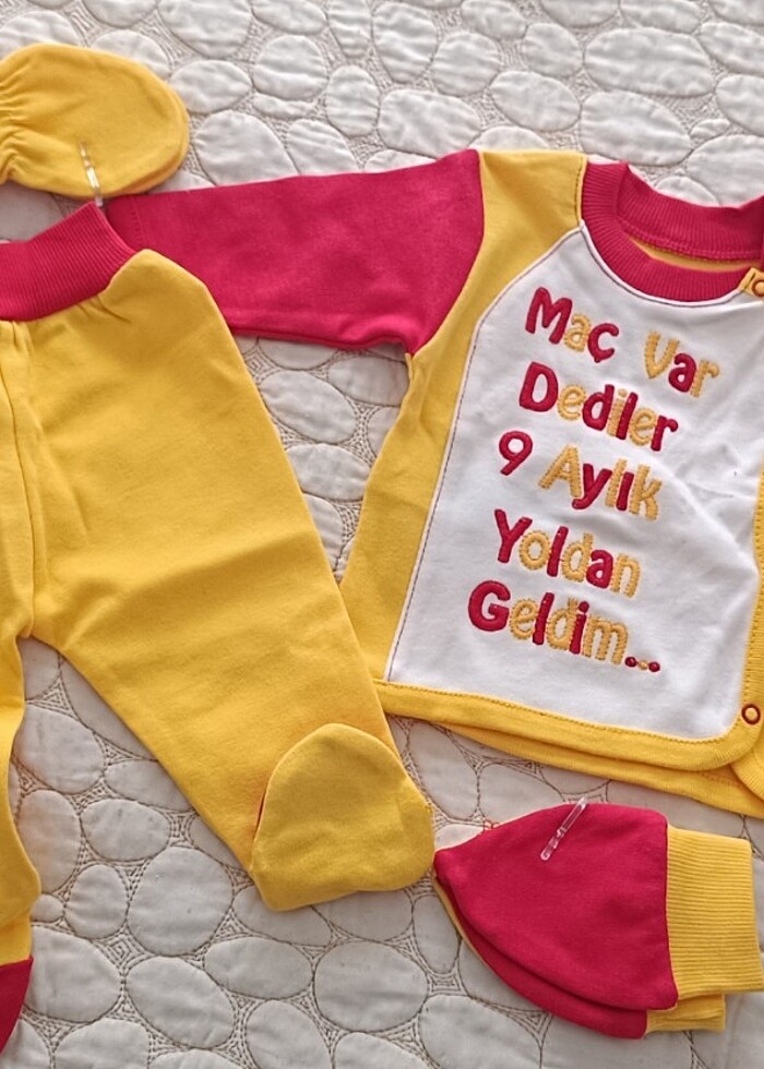 Sıfır etiketli Bebek zıbın Galatasaray takım - Görsel 3