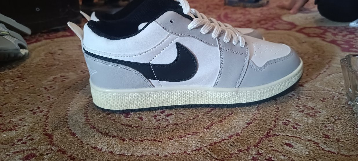 Beyaz Spor Ayakkabı Velcro Bantlı yurtdışı ürünü - Görsel 2