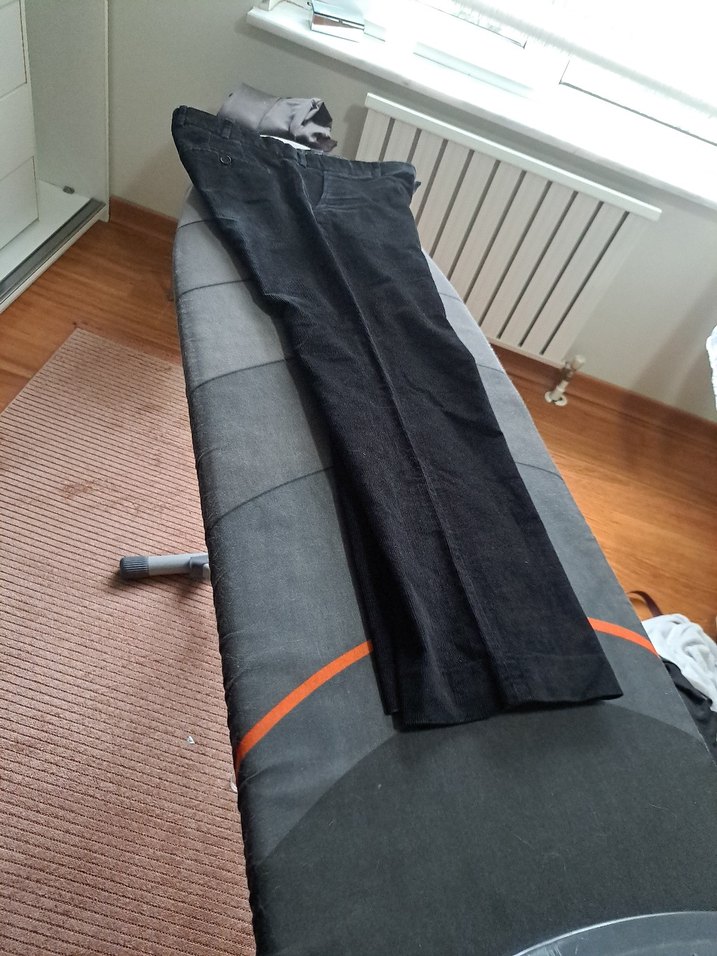 fabrika marka 48 beden siyah kadife pantolon - Görsel 4
