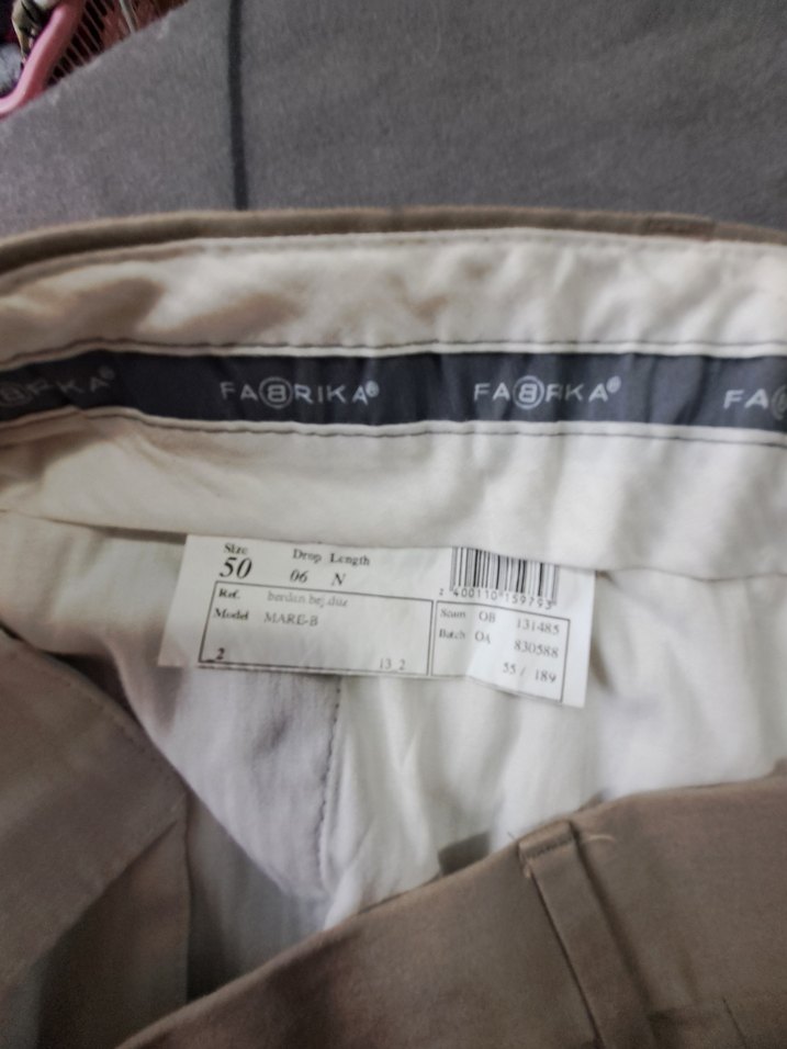 fabrika marka 50 beden hiç giyilmedi - Görsel 3