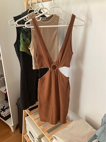 Bershka elbise etiketini kopardım sadece