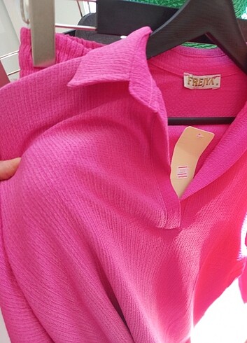 ikili takım L xl beden kalmıştır xxlye uygundur 