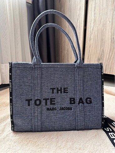 Marc Jacobs Marc Mavi El Çantası