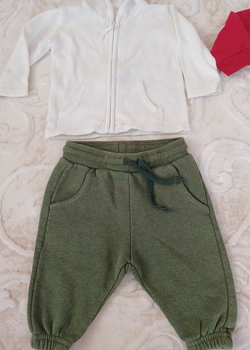 Renkli Baskılı Kırmızı Sweatshirt ve Gri Pantolon - Görsel 10