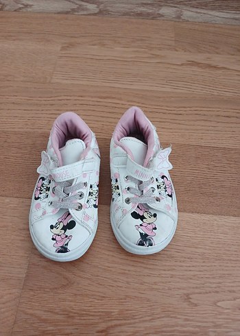 LC Waikiki Beyaz Minnie Mouse Kız Çocuk Spor Ayakkabı