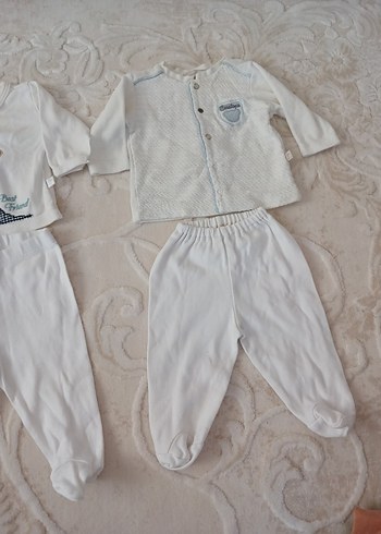 Beyaz Örme Pamuklu Bebek Erkek Takımı - Görsel 6