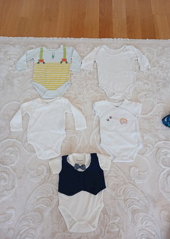 Bebek Kız Beyaz Uzun Kollu V Yaka Body - Görsel 16