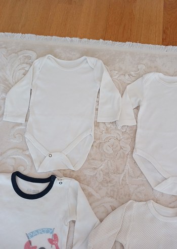 Bebek Kız Beyaz Uzun Kollu V Yaka Body - Görsel 10