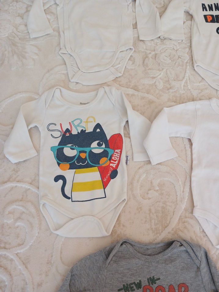 Bebek Kız Beyaz Uzun Kollu V Yaka Body - Görsel 2