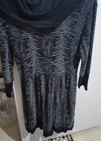 Gri Zebra Desenli Uzun Triko Elbise - Görsel 6