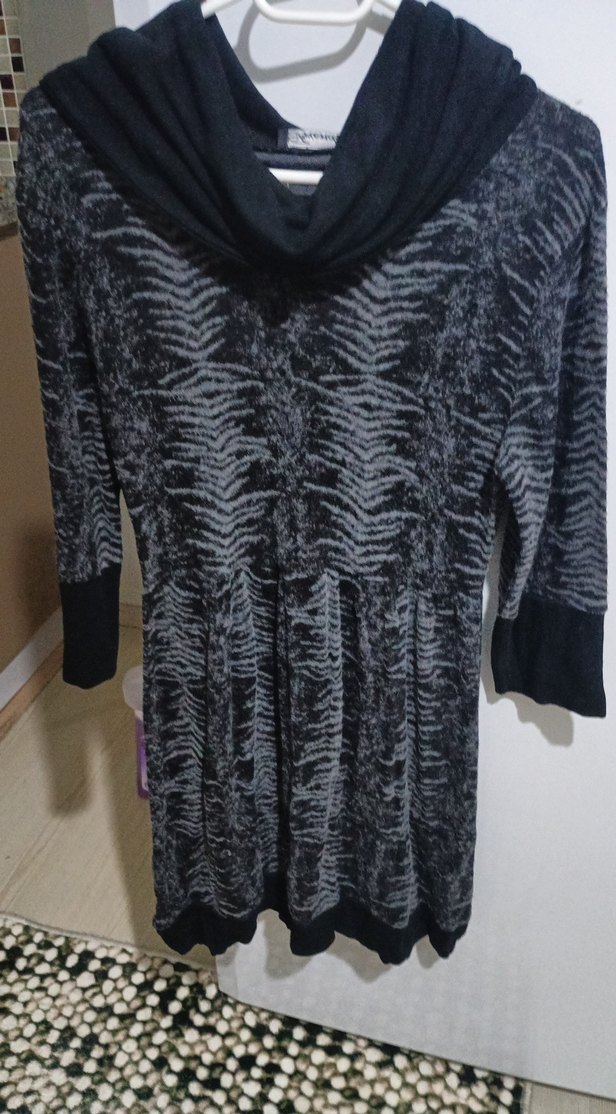 Gri Zebra Desenli Uzun Triko Elbise - Görsel 4