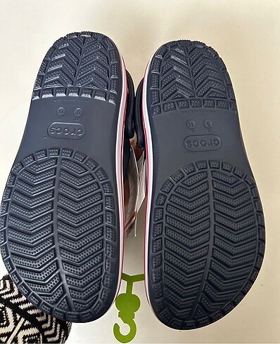 42 Beden Crocs terlik